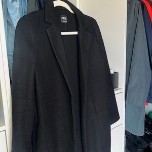 Long black ZARA coat with pockets